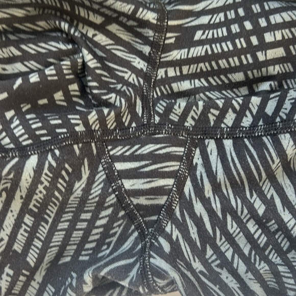 LULULEMON Leggings Size 4 - Picture 4 of 5